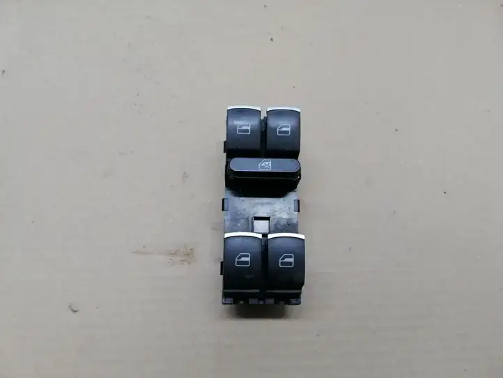 Volkswagen Golf VI (2009 - 2013) 5K4959857 Кнопка стеклоподъемников — фото 1