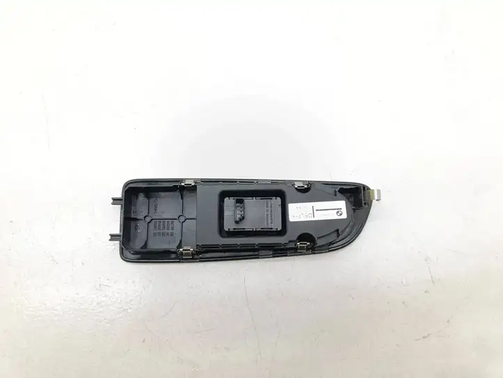 BMW 1 E81 E87 (2004 - 2011) 9162997 Блок кнопок стеклоподъемников — фото 4