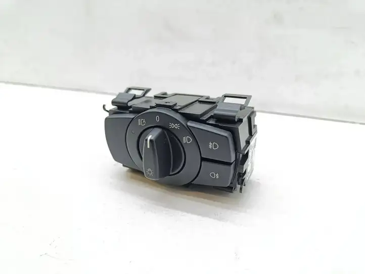 BMW 1 E81 E87 (2004 - 2011) 6932796 Включатель фонарей — фото 2