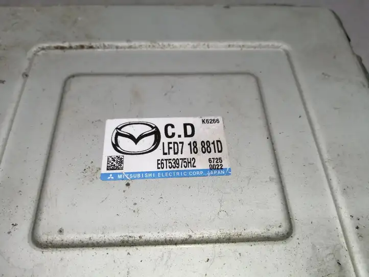 Mazda 5 (2005 - 2010) E6T53975H2 Блок управления двигателем (ЭБУ) — фото 3
