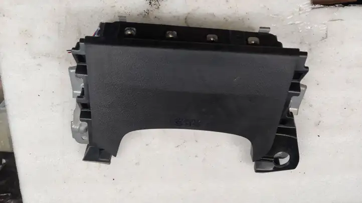 Mitsubishi Outlander (2018 - 2021) 7030A31754 Коленная подушка безопасности — фото 4