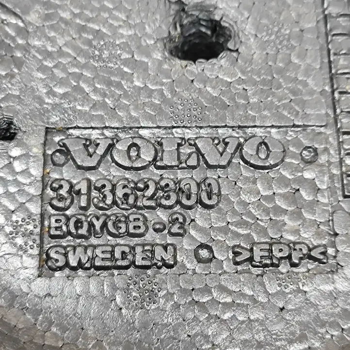 Volvo S90, V90 (2016 - 2020) 31381637 Прочая отделка багажника — фото 6