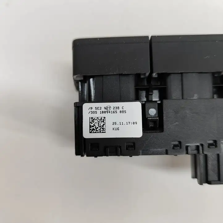 Skoda Octavia Mk3 (5E) (2013 - 2019) 5E2927238C Блок кнопок на панели — фото 8