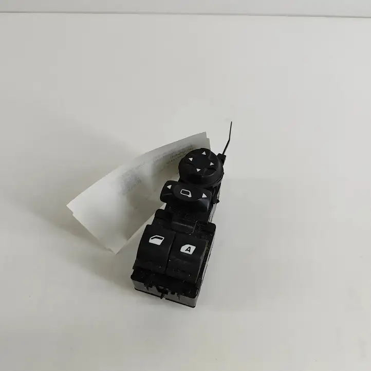 Peugeot 208 (2012 - 2015) 96751120ZD Кнопка стеклоподъемников — фото 3