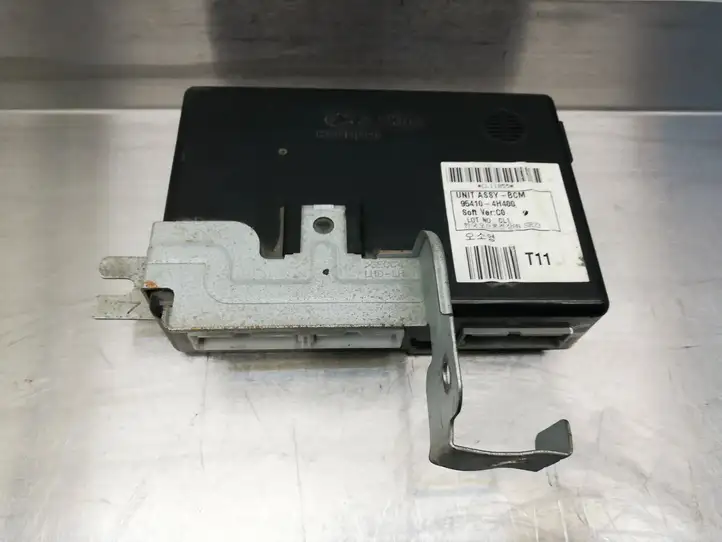 Hyundai H-1, Starex, Satellite (2007 - 2013) 954104H400 Модуль комфорта — фото 2