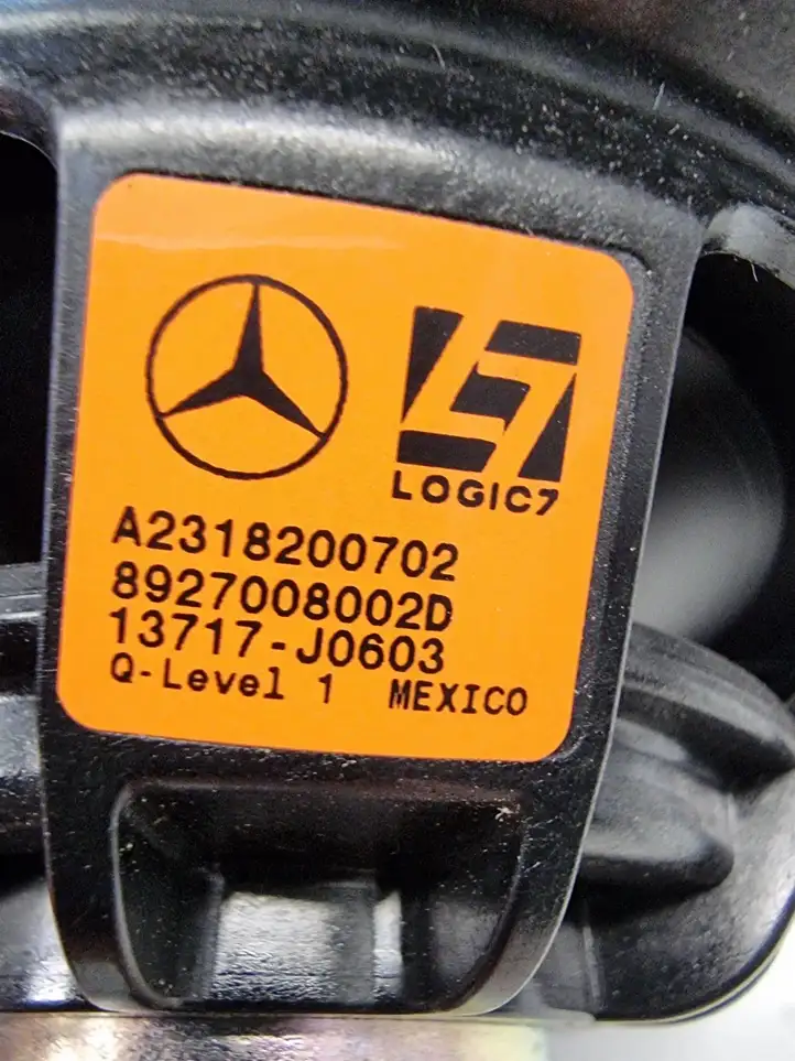 Mercedes-Benz GLE W166/C292 (2015 - 2019) A2318200702 Твитер передней двери — фото 4
