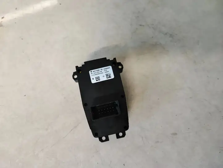 BMW X3 F25 (2010 - 2017) 9217594 Кнопка ручного тормоза — фото 2
