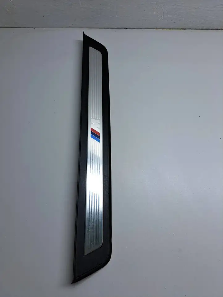 BMW 5 F10 F11 (2009 - 2016) 8050054 Внутренняя отделка переднего порога — фото 1