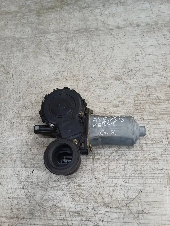 Toyota Avensis Verso (2001 - 2004) 8572044050 Стеклоподъемник задней двери — фото 1