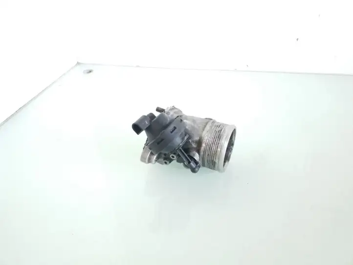 Audi A4 S4 B6 8E 8H (2000 - 2006) 8E0145950C Дроссельная заслонка — фото 1