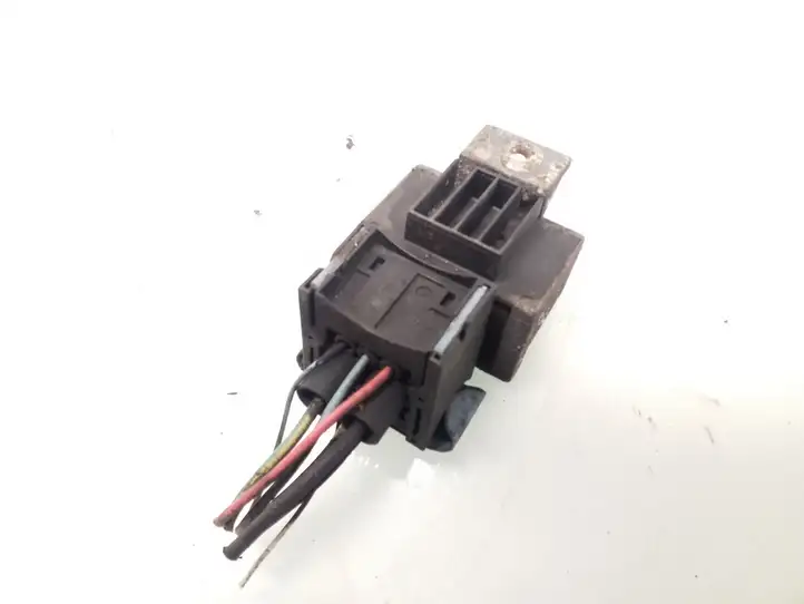 Citroen Berlingo (2003 - 2007) Другое реле — фото 3