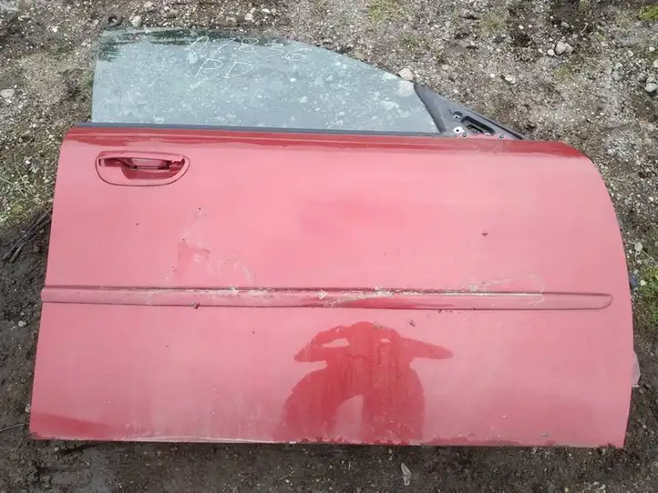 Subaru Legacy (2003 - 2009) raudonos Дверь — фото 2