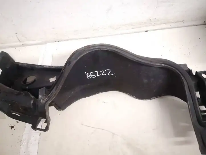 Toyota Yaris (2005 - 2009) 557820d100 Жабо стеклоочистителей — фото 2
