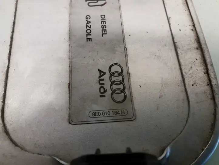 Audi A4 S4 B6 8E 8H (2000 - 2006) 8E0010184H Крышка топливного бака — фото 3