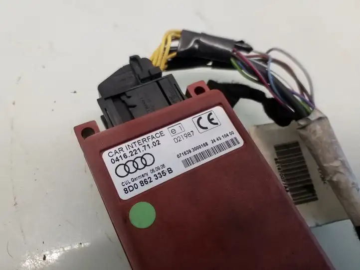 Audi A4 S4 B6 8E 8H (2000 - 2006) 8D0862335B Блок GSM — фото 3