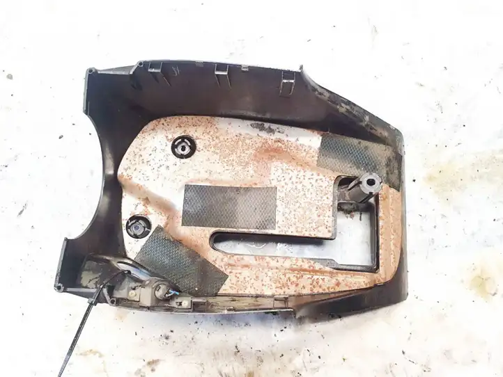 Mazda 5 (2005 - 2010) Обшивка рулевой колонки — фото 3
