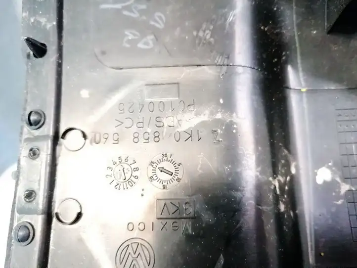 Volkswagen Jetta V (2005 - 2010) 1K0858560 Обшивка рулевой колонки — фото 3