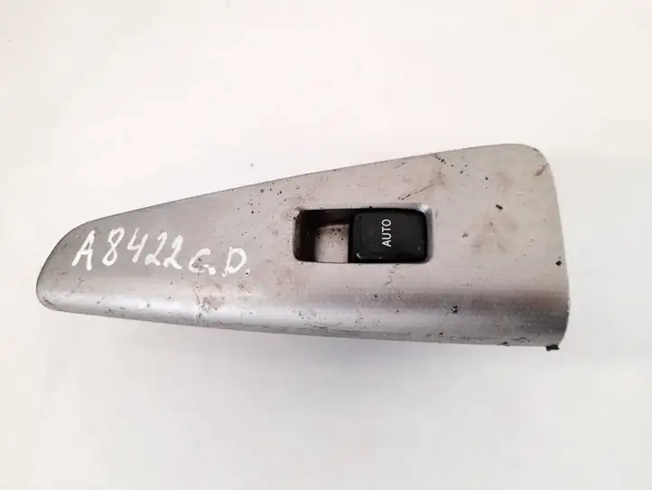Toyota Corolla Verso E121 (2001 - 2004) 7427113040 Блок кнопок стеклоподъемников — фото 1
