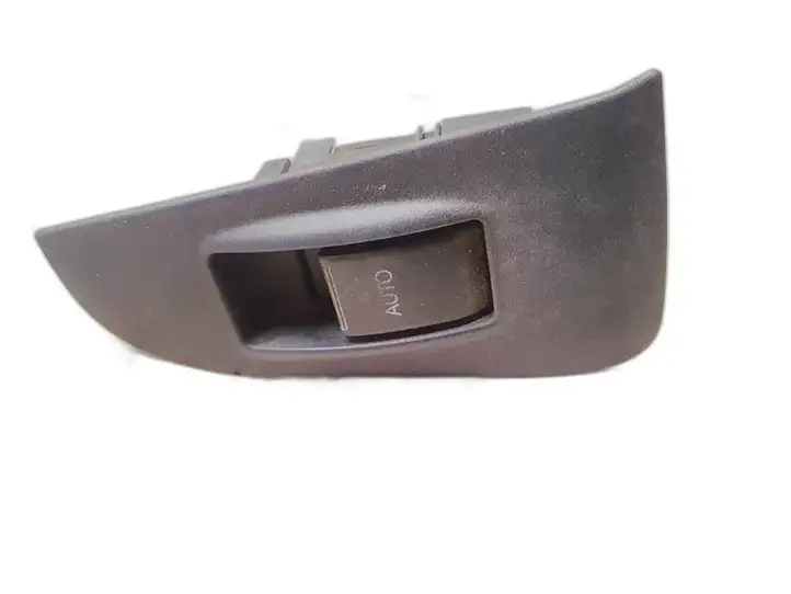 Toyota Avensis T250 (2006 - 2009) Блок кнопок стеклоподъемников — фото 1