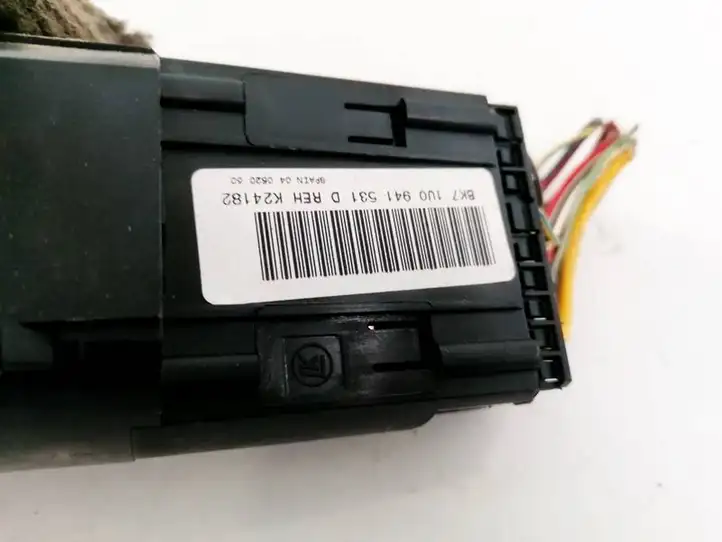 Skoda Fabia Mk2 (5J) (2007 - 2014) 1U0941531D Включатель фонарей — фото 3
