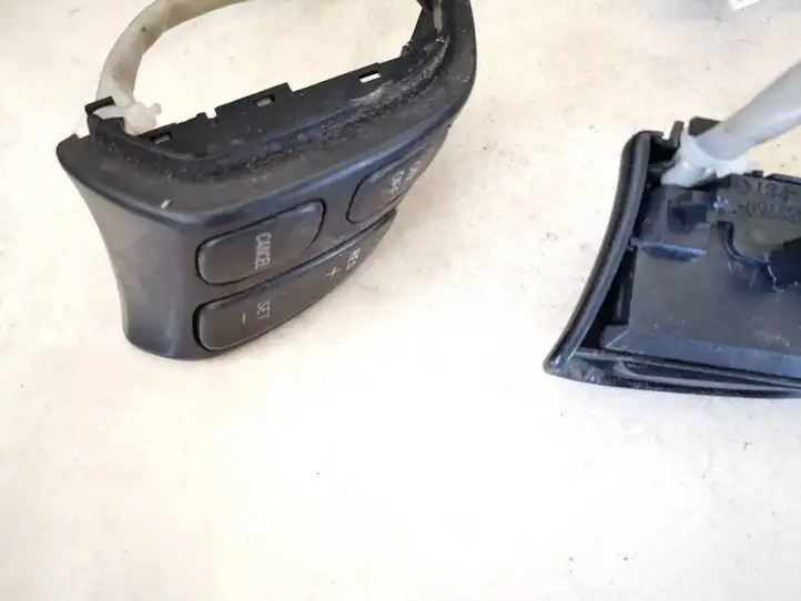 Mazda 5 (2005 - 2010) 153769rh Кнопки на рулевом колесе — фото 2
