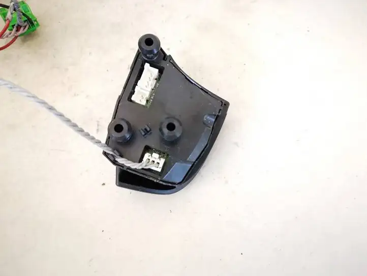 Volvo V50 (2004 - 2008) 8637491 Кнопки на рулевом колесе — фото 2