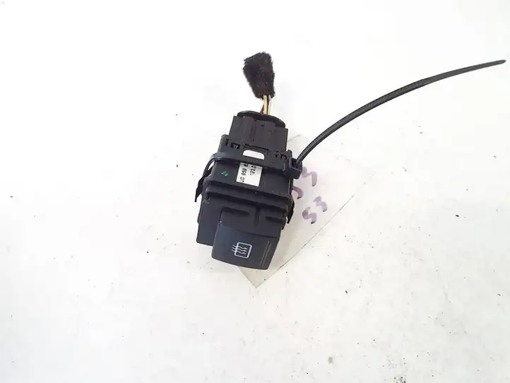 Nissan Almera (2000 - 2006) 3u0959621a Кнопка обогрева стекла — фото 3