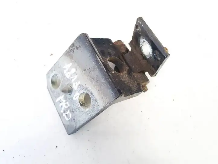 Citroen Xsara Picasso (1999 - 2012) Верхняя петля передней двери — фото 3