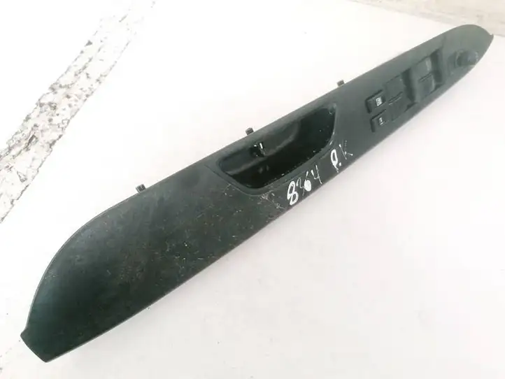 Fiat Sedici (2007 - 2016) 64J203206T Блок кнопок стеклоподъемников — фото 1
