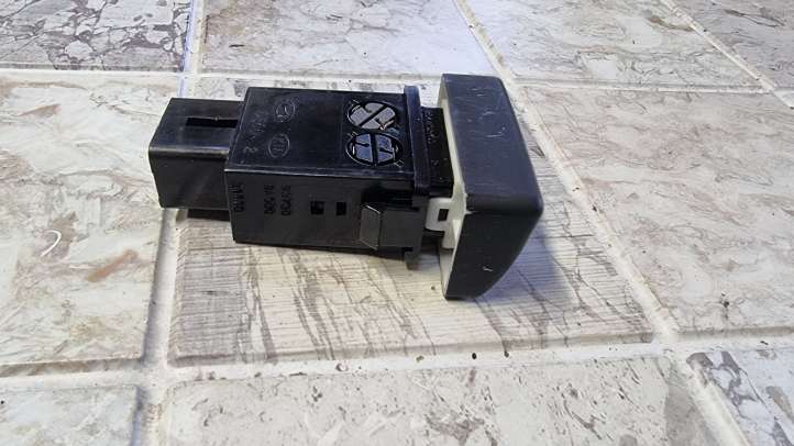 Hyundai Trajet (2000 - 2004)  937303A000 Включатель противотуманных фар