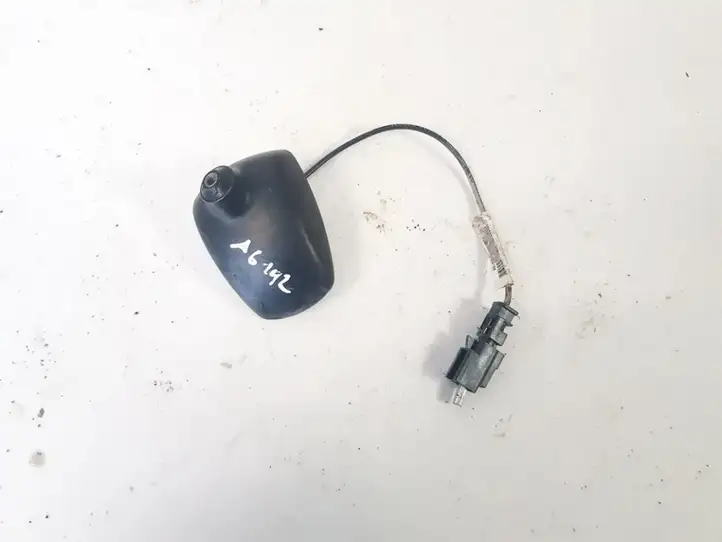 Opel Meriva B (2010 - 2014) GPS антенна — фото 2