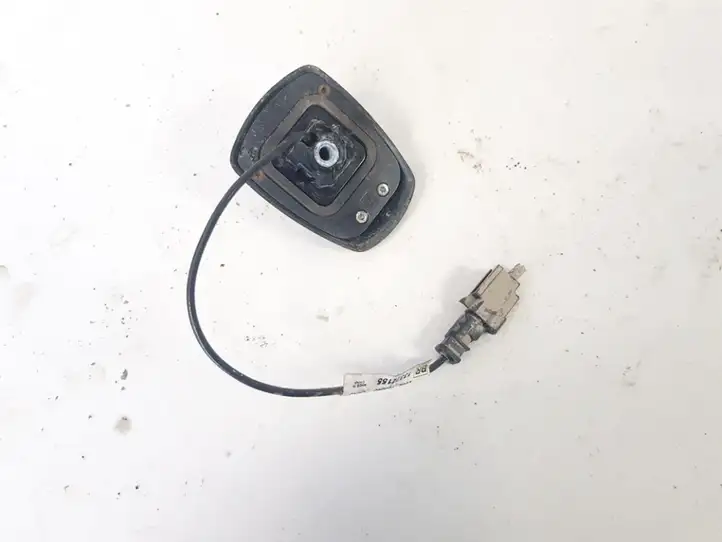 Opel Meriva B (2010 - 2014) GPS антенна — фото 3