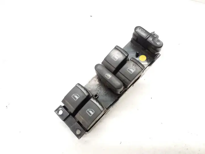 Volkswagen PASSAT B5.5 (2001 - 2005) 1J4959857D Блок кнопок стеклоподъемников — фото 1