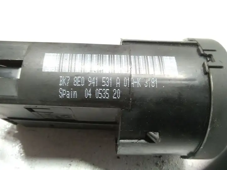 Audi A4 S4 B7 8E 8H (2004 - 2009) 8E0941531A Включатель фонарей — фото 3