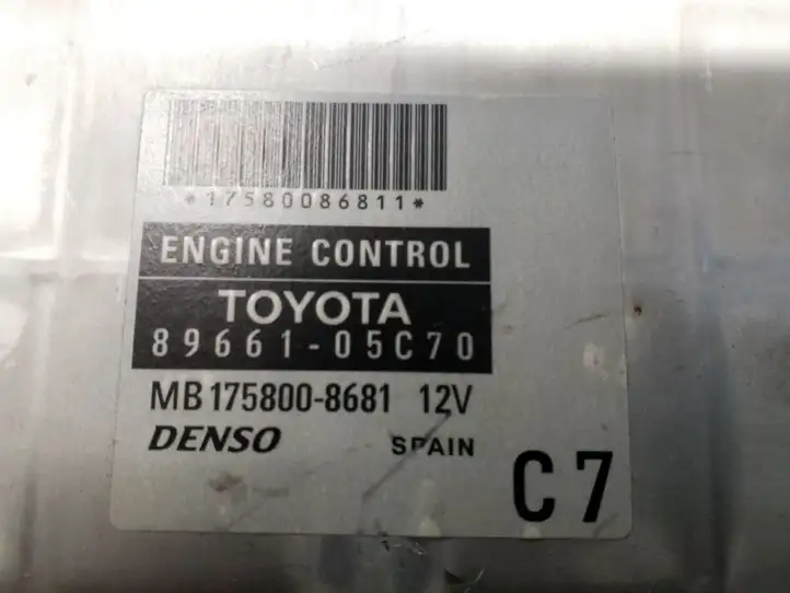 Toyota Avensis T250 (2003 - 2006) MB1758008681 Блок управления двигателем (ЭБУ) — фото 4