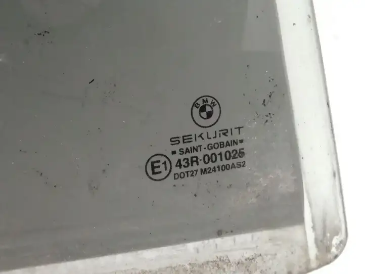 BMW 3 E46 (1998 - 2005) 43R001025 Стекло задней двери — фото 2