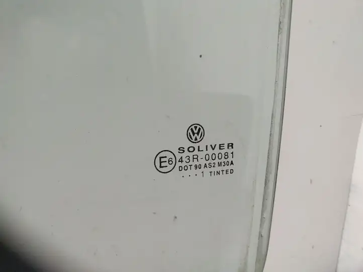 Volkswagen PASSAT B5.5 (2001 - 2005) 43R00081 Стекло задней двери — фото 3
