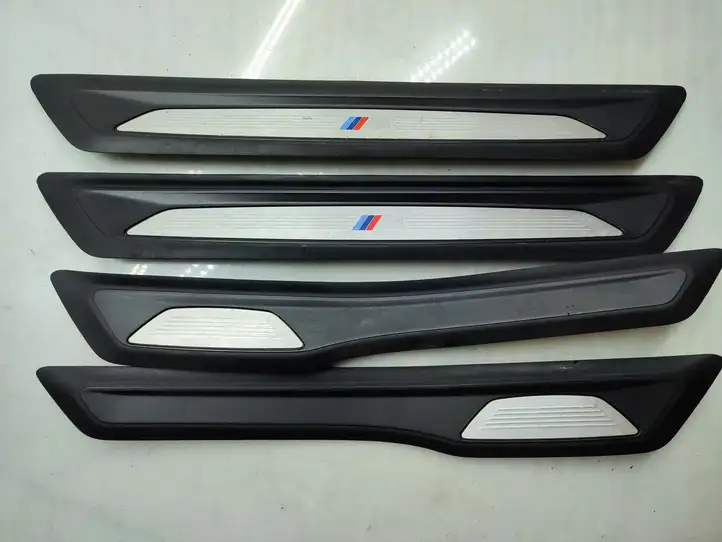 BMW 3 F30 F35 F31 (2012 - 2018) 8054234 Внутренняя обшивка порога (комплект) — фото 1