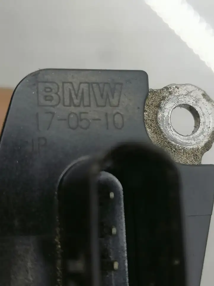 BMW 5 F10 F11 (2009 - 2016) 7804150 Датчик массового расхода воздуха — фото 6