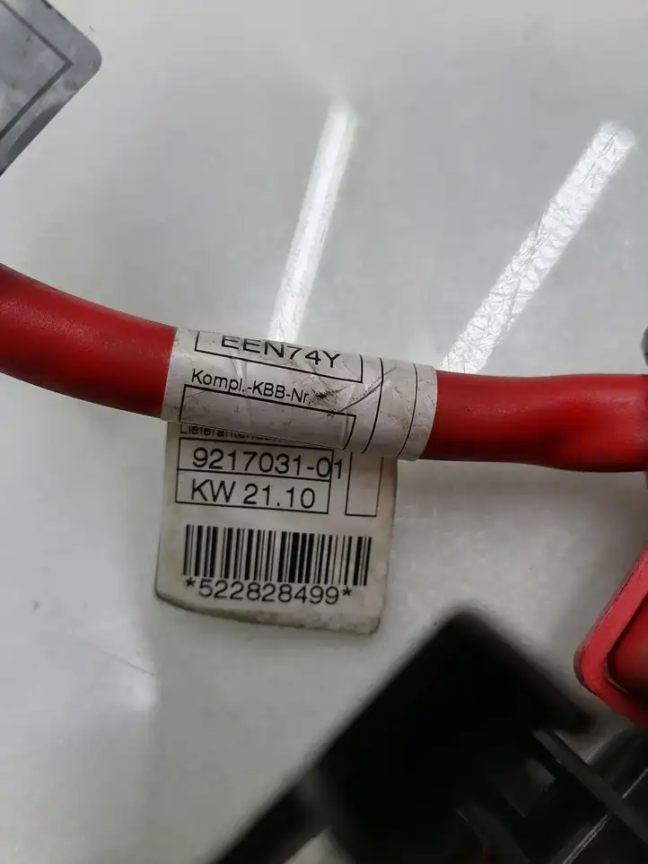 BMW 3 E90 E91 (2005 - 2012) 9217031 Плюсовой провод аккумулятора — фото 5