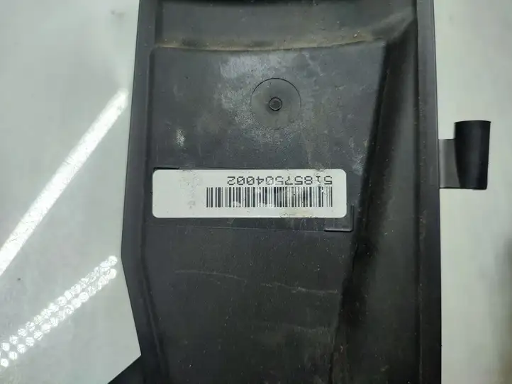 BMW 3 F30 F35 F31 (2012 - 2018) 8575040 Детали воздухозаборника — фото 7