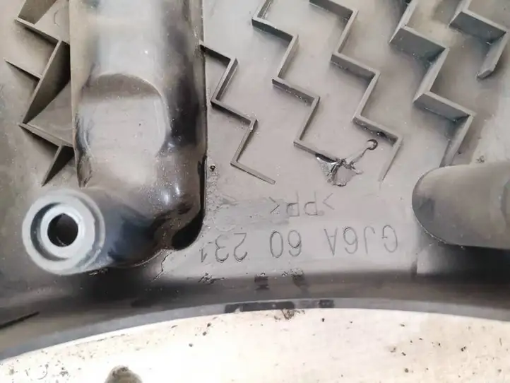 Mazda 6 (2005 - 2007) gj6a60324 Обшивка рулевой колонки — фото 3