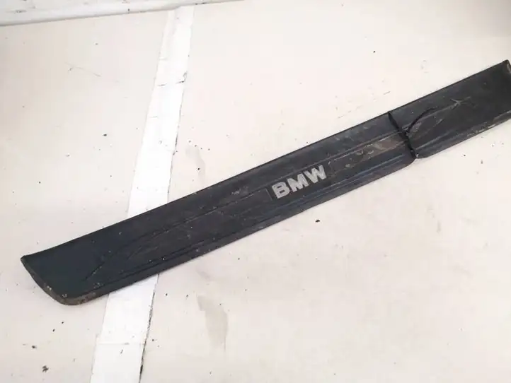 BMW 5 GT F07 (2010 - 2017) 51477203601 Внутренняя отделка переднего порога — фото 1