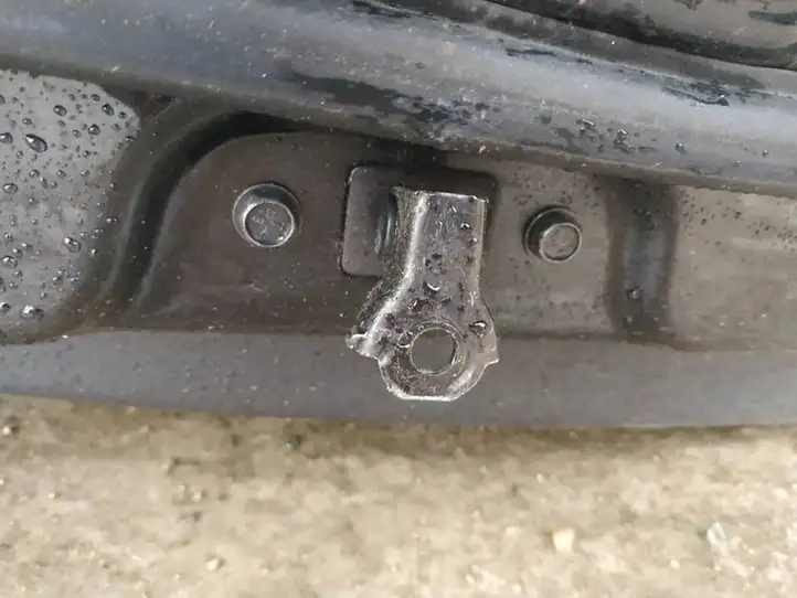 Chevrolet Captiva (2006 - 2011) Ограничитель задней двери — фото 2