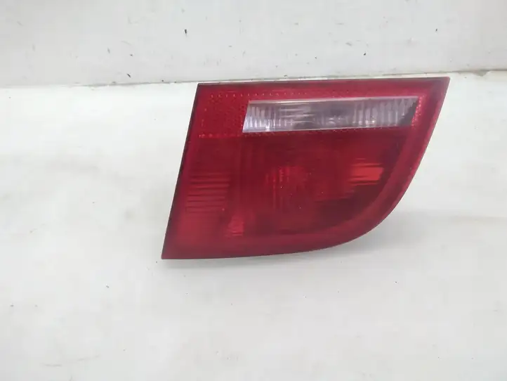 Audi A3/S3 8P (2004 - 2008) Задняя противотуманная фара — фото 1
