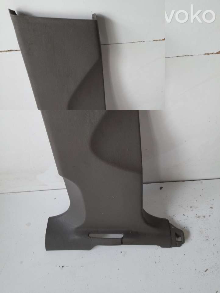 Audi Q5 (2008 - 2012)  8R867239 Отделка стойки (D) (нижняя)