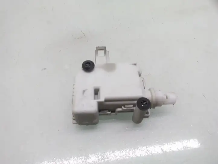 Smart ForTwo I (2000 - 2007) 0004955V003 Актуатор замка задней двери — фото 2