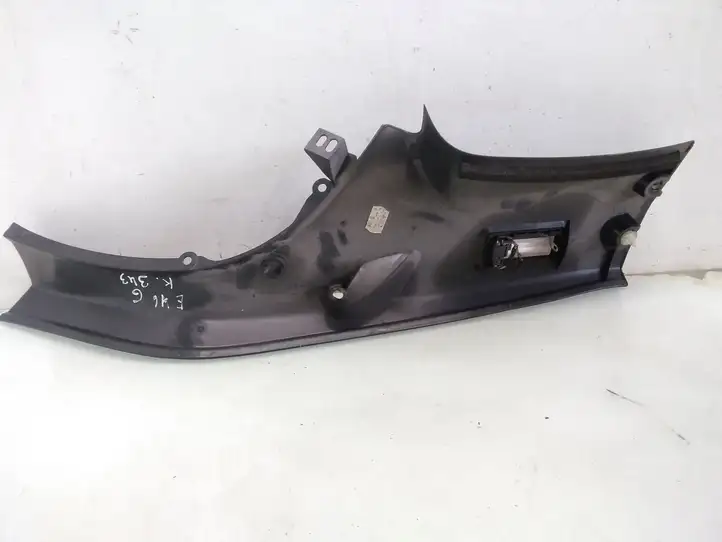 BMW 3 E46 (1998 - 2005) 8209013A Верхняя обшивка стойки D — фото 2