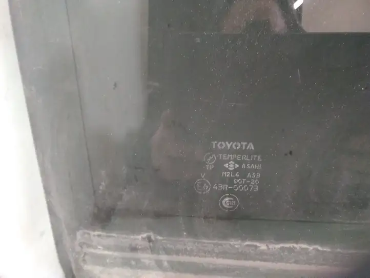 Toyota Previa (XR30, XR40) II (2000 - 2006) 43R00073 Стекло задней двери — фото 3
