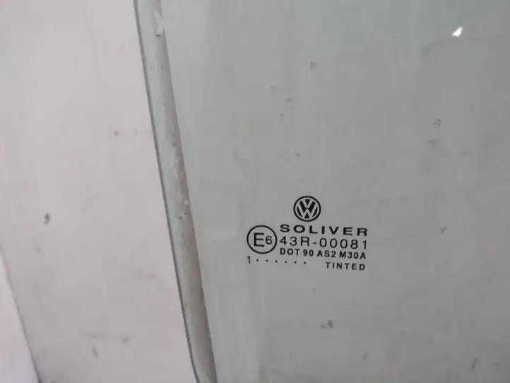 Volkswagen PASSAT B5.5 (2001 - 2005) 43R00081 Стекло задней двери — фото 2